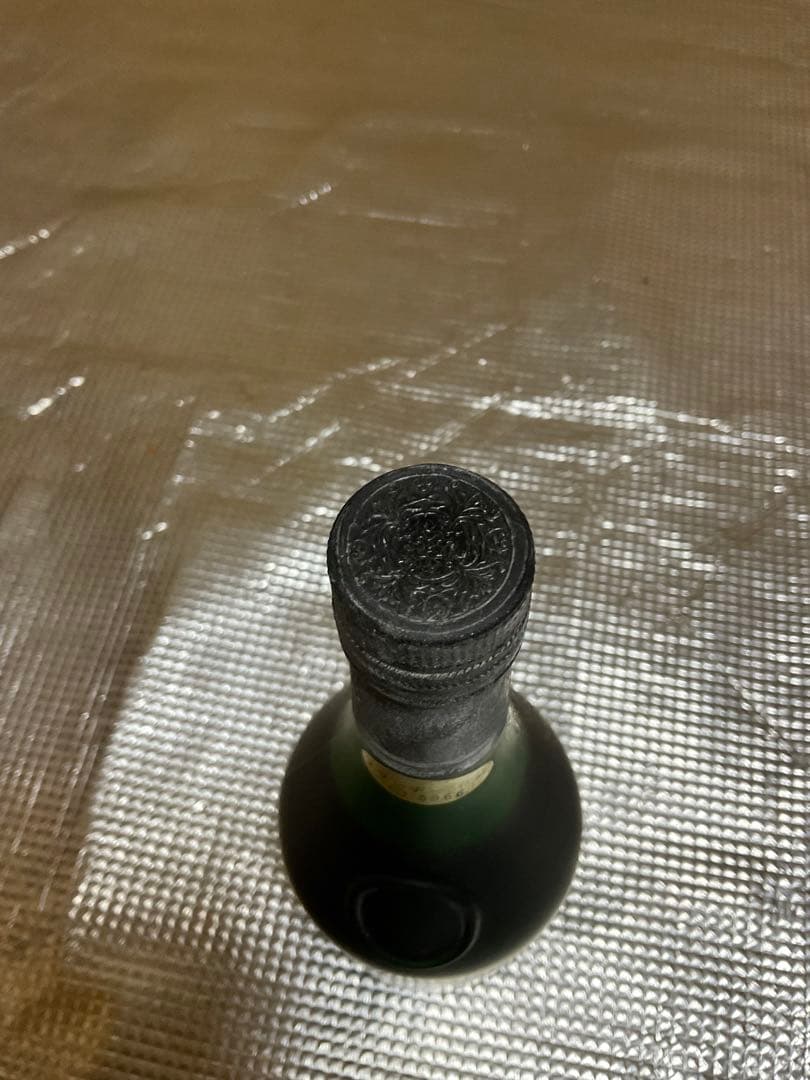 ヘネシー・ナポレオン・コニャックとDROSSAC・ナポレオン2本セット【古酒】。