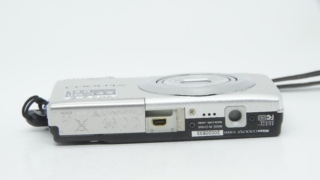 【A2179】 Nikon COOLPIX S3000 ニコン クールピクス