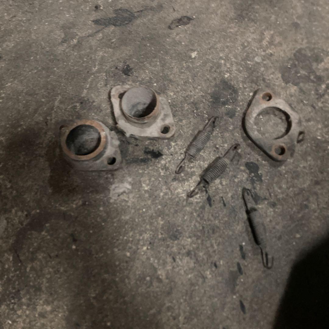 KHSS400マフラー　3本チャンバー　コメントうる覚え　ルーニー？