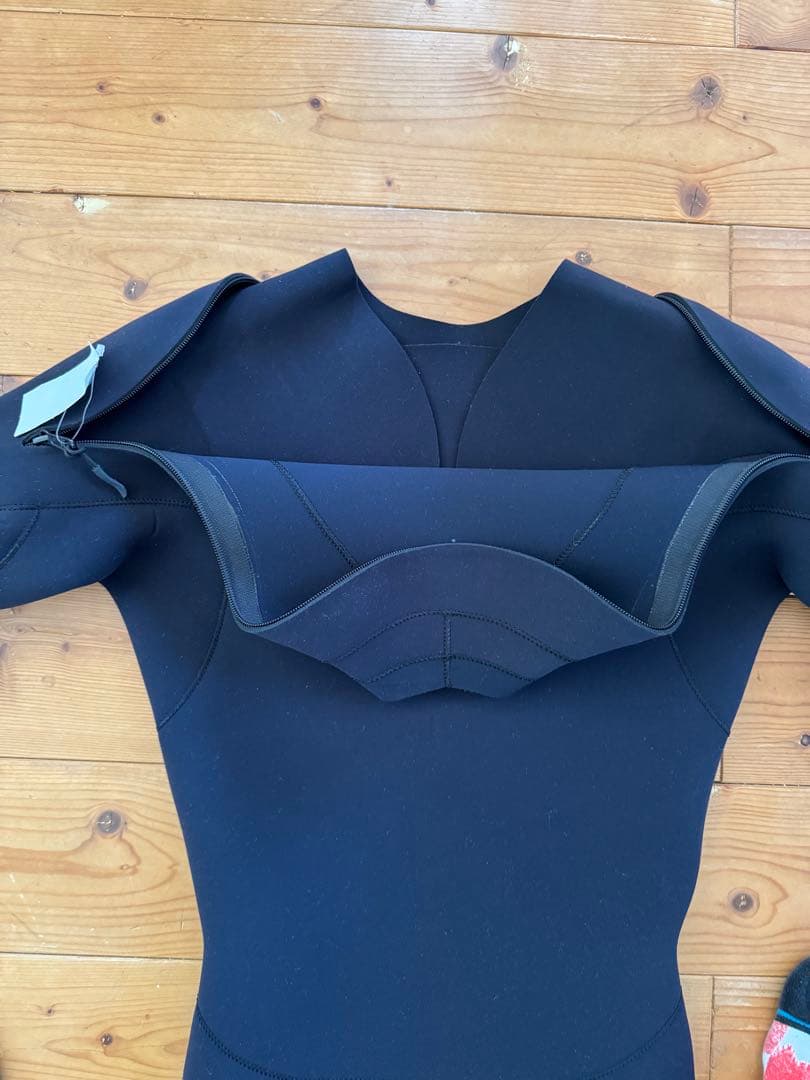 ACER ウェットスーツ　３ミリ　ジーフル　裏起毛