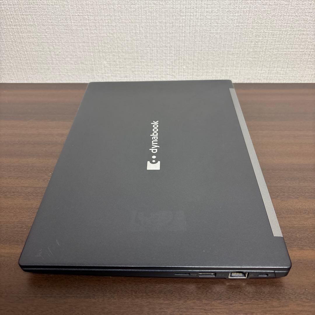 美品&超軽量！第11世代Corei5搭載dynabook13.3型モバイルPC
