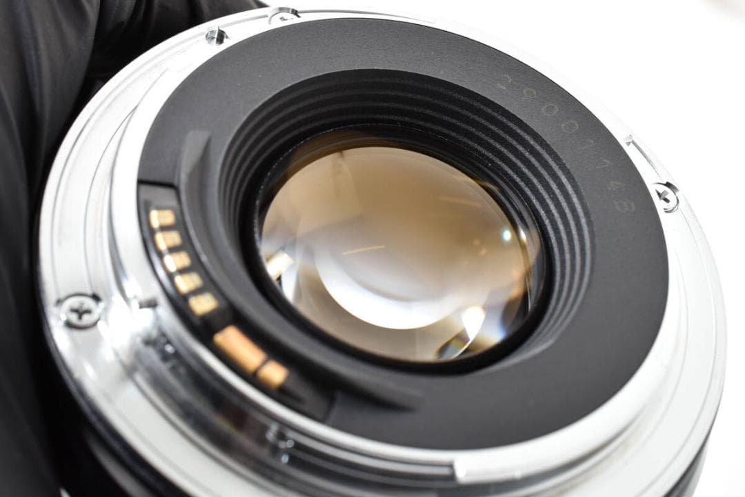 ★良品★ Canon キヤノン EF28mm F1.8 USM #736T