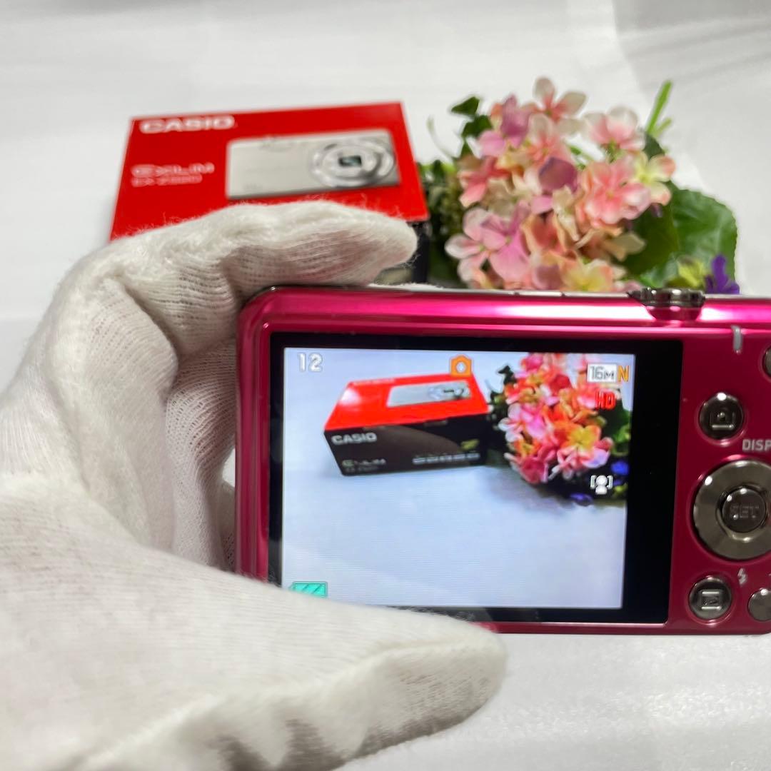 未使用❗️カシオ　コンパクトデジタルカメラ　EXILIM EX-ZS20ズーム6倍