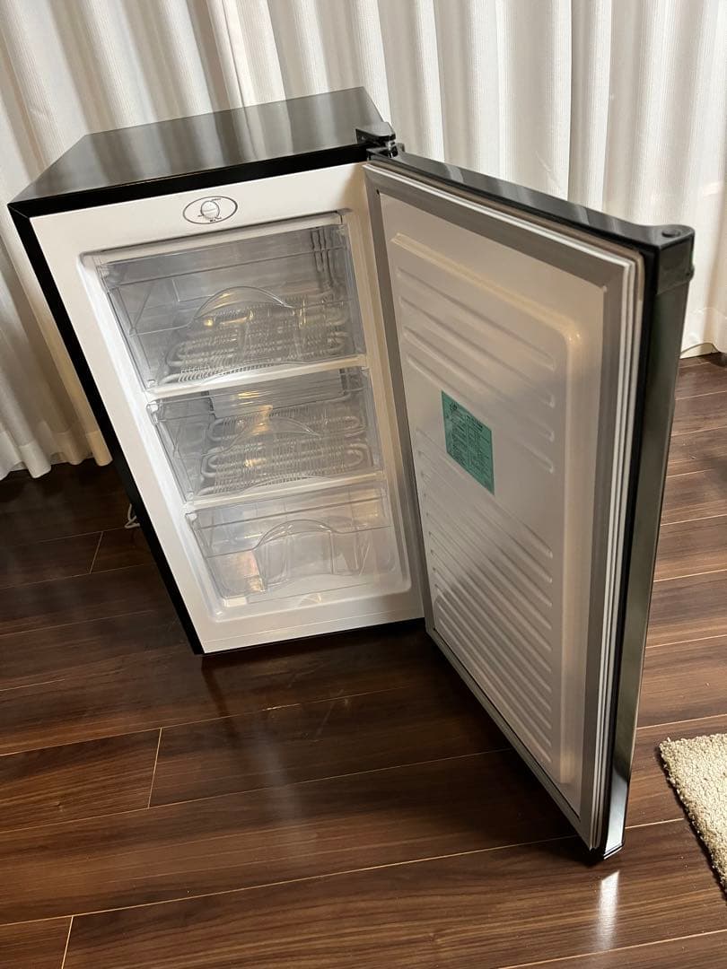 E lec-Diamond 1ドアブラック冷凍庫　くんちゃんさま専用