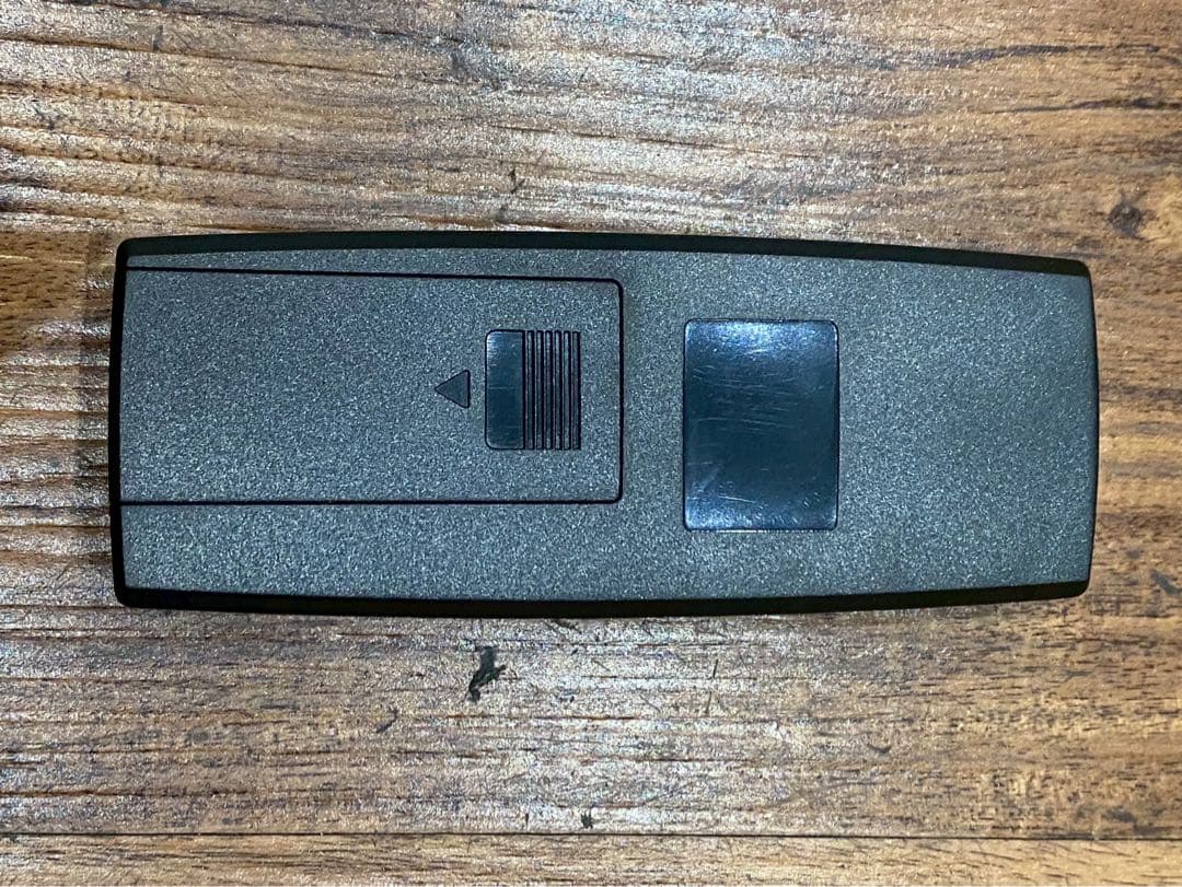 新品 未使用 暖炉型ファンヒーター 白 ホワイト 白家具 インテリア ストーブ