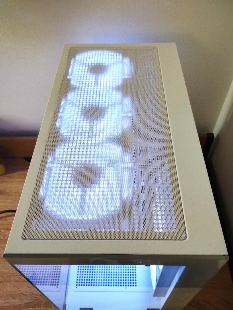 ゲーミングPC/Core i7 8700/RX5600XT/メモリ16GB