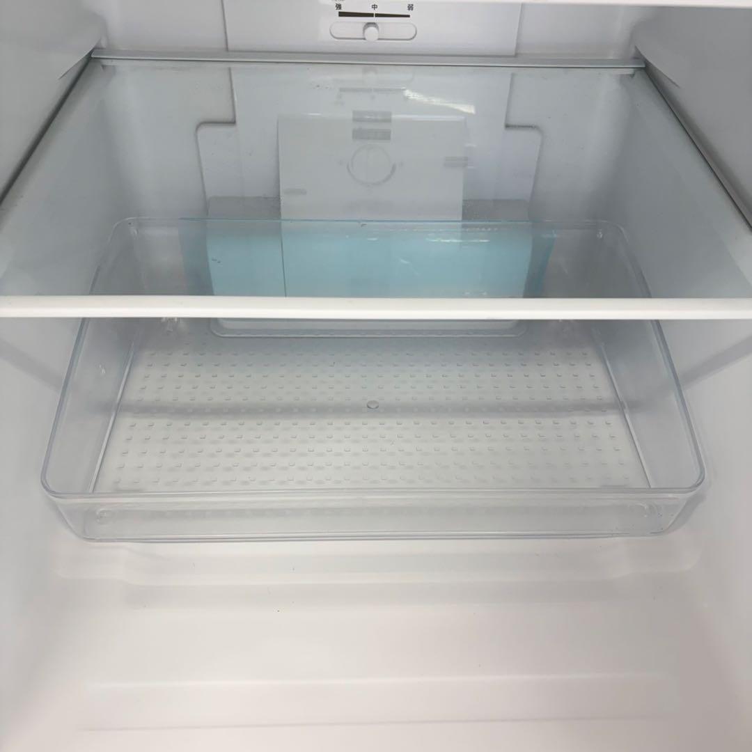 762 2023年　極美品　冷蔵庫　一人暮らし　小型　付け替えどっちもドア　関東