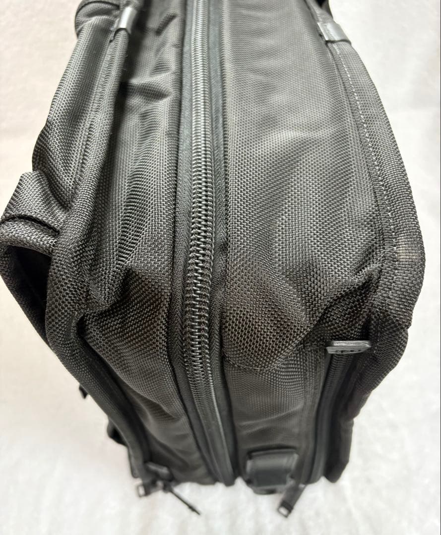 美品TUMIビジネスバッグ ブラック