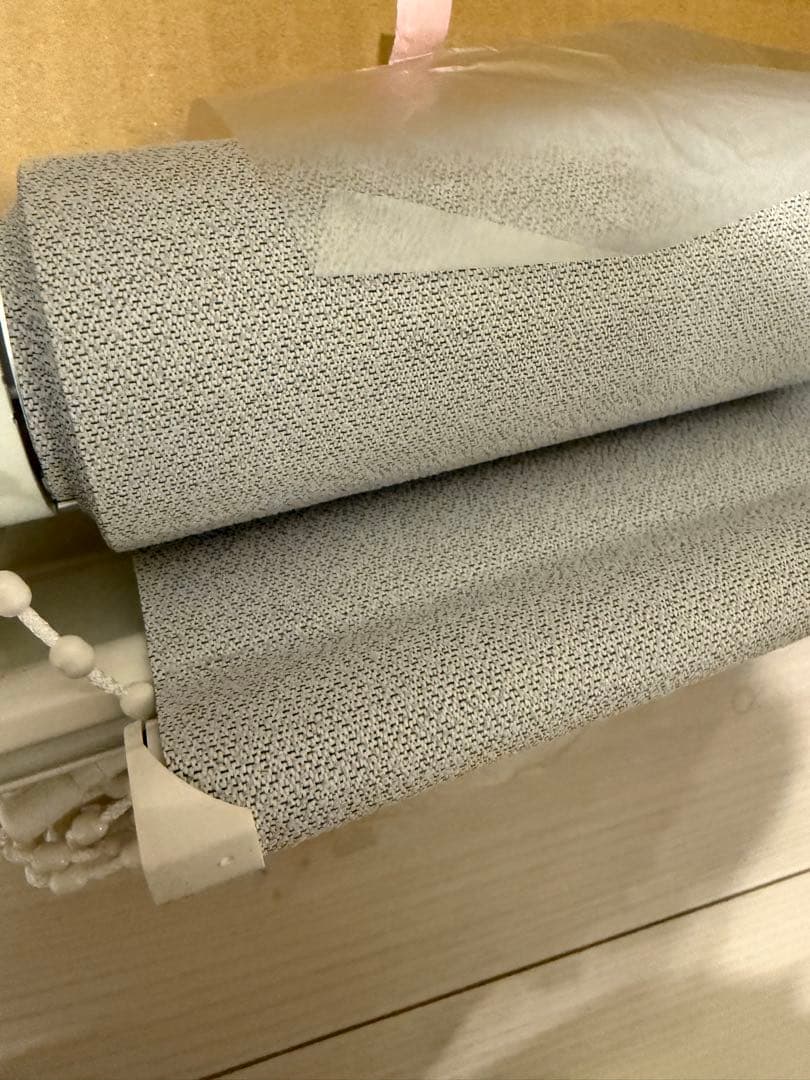 LARC ロールスクリーン グレー