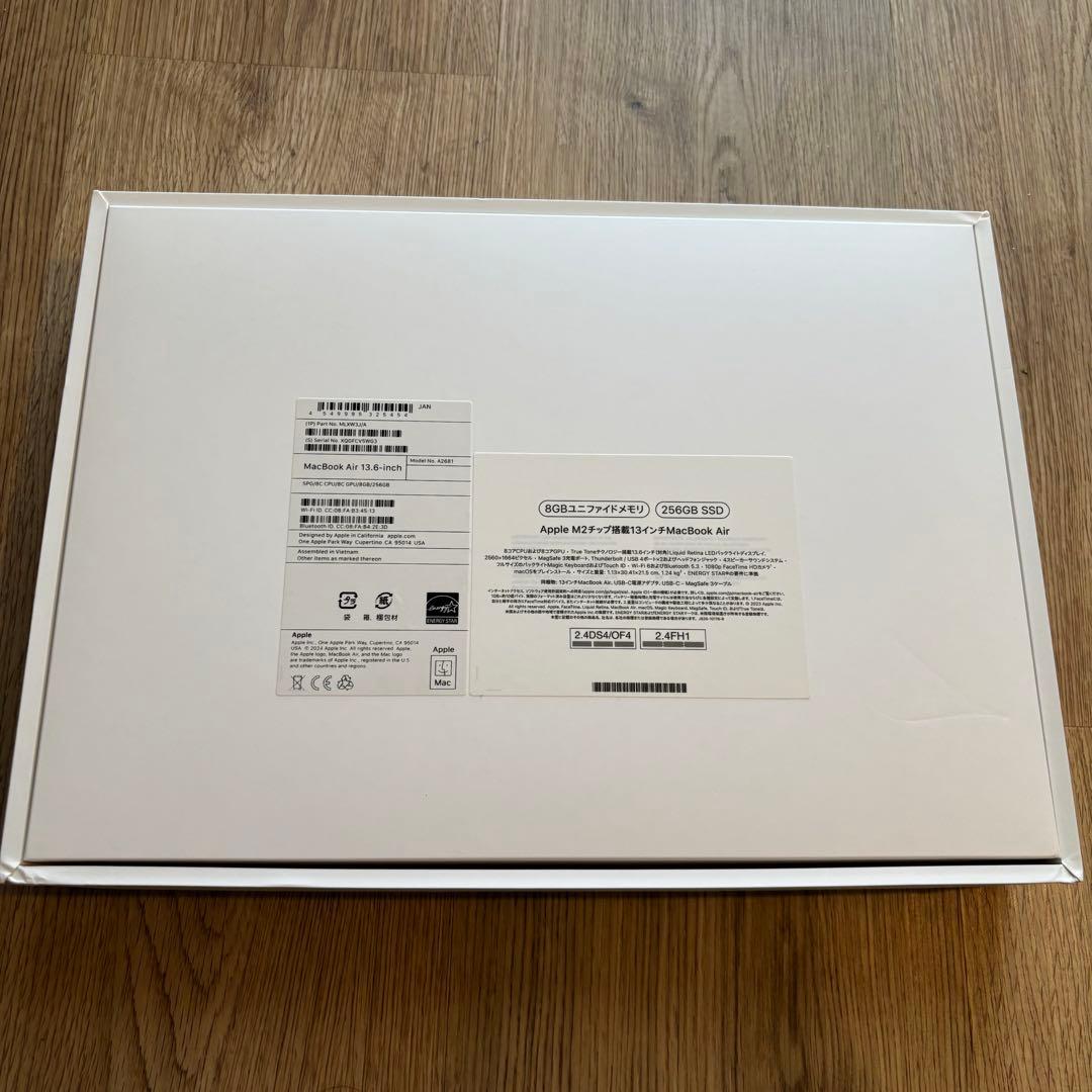 【美品】MacBook Air M2 13.6 8GB 256GB