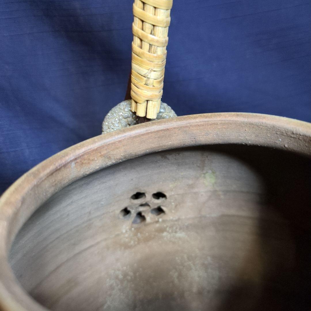 白灰色の陶磁器製茶釜 土瓶竹製持ち手付き骨董(江戸中期)