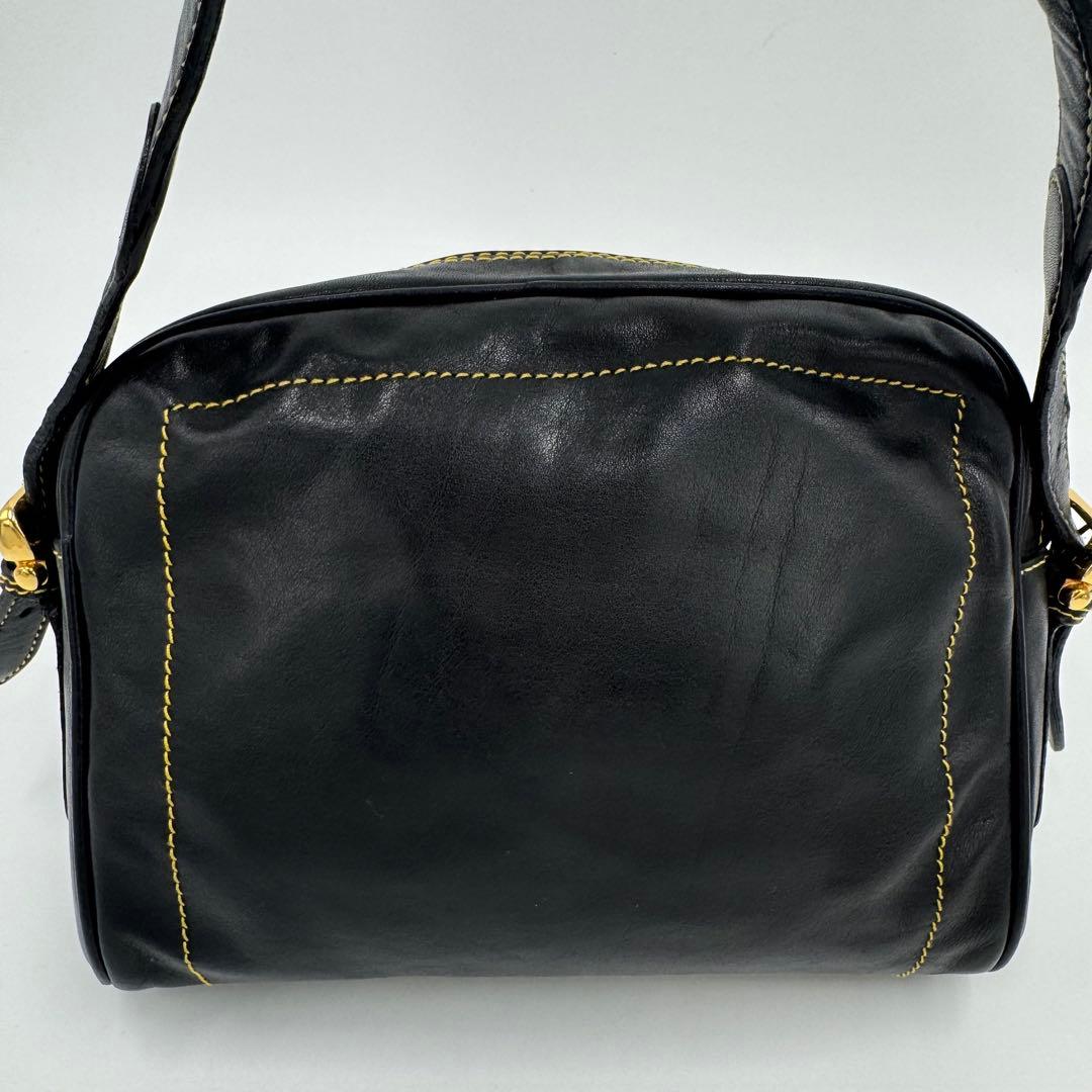 ロエベ アナグラム レザー イエローステッチ ショルダーバッグ 斜め掛け 黒