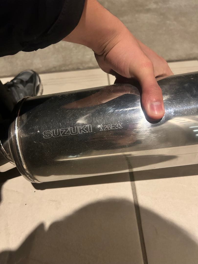 SUZUKI イナズマ400 GK7BA純正マフラー 26E3