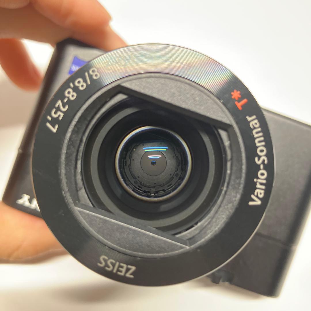 ポ*プ様 【訳あり】Sony RX100M5 デジタルカメラ【動作良好】