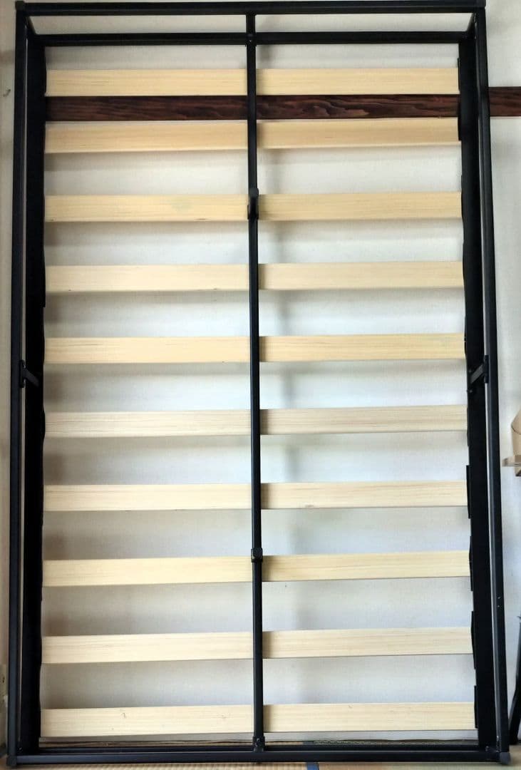 ZINUS ベッドフレーム セミダブル すのこ 分解済み