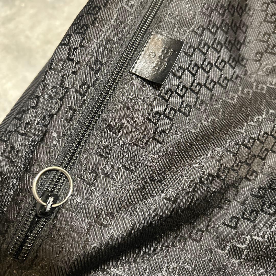 GUCCI キャリーケース　旅行　キャリーバッグ