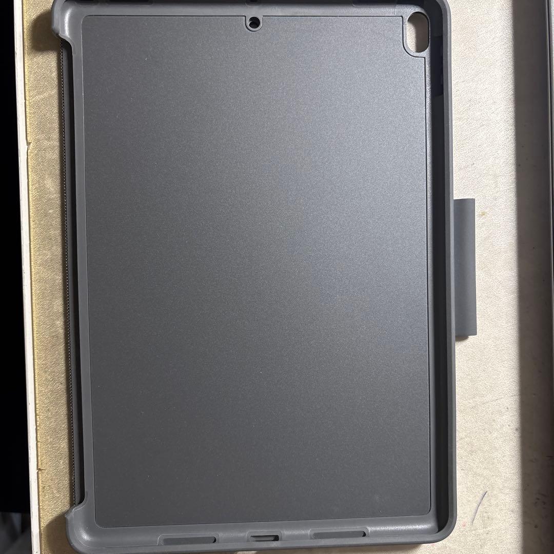 Logicool コンボタッチ iPad キーボード第9世代対応　 YU0040