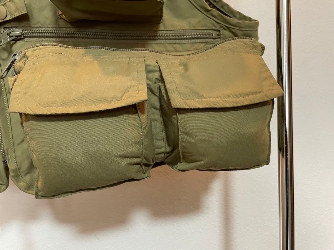 ほぼ未使用　アルトモア　刺繍ロゴベスト