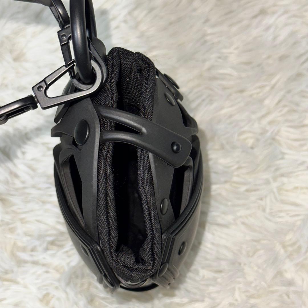 新品未使用✨INNERRAUM panelled phone pouch 完売品