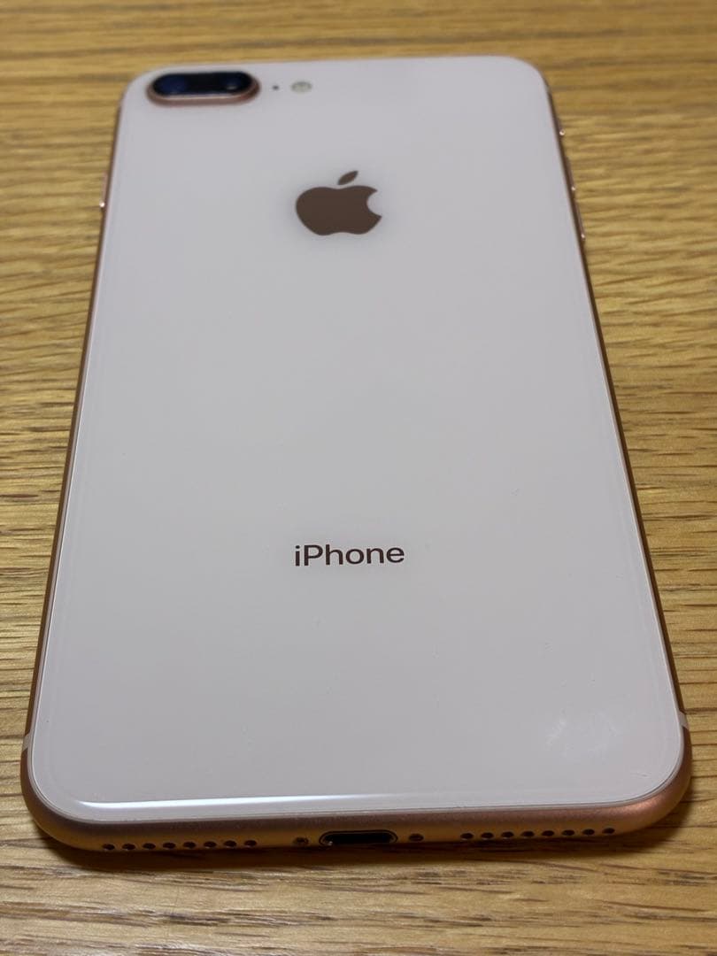 iPhone 8 Plus 64GB simフリー　箱付き　美品