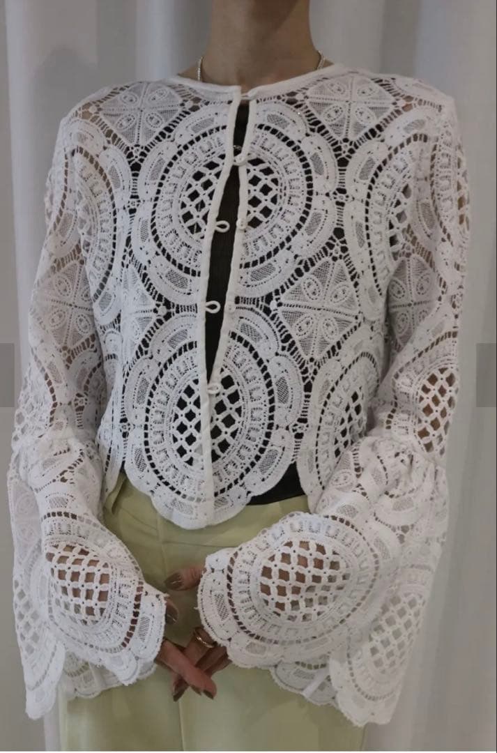 MEDI INDIAN 2WAY BIG LACE TOPSホワイト