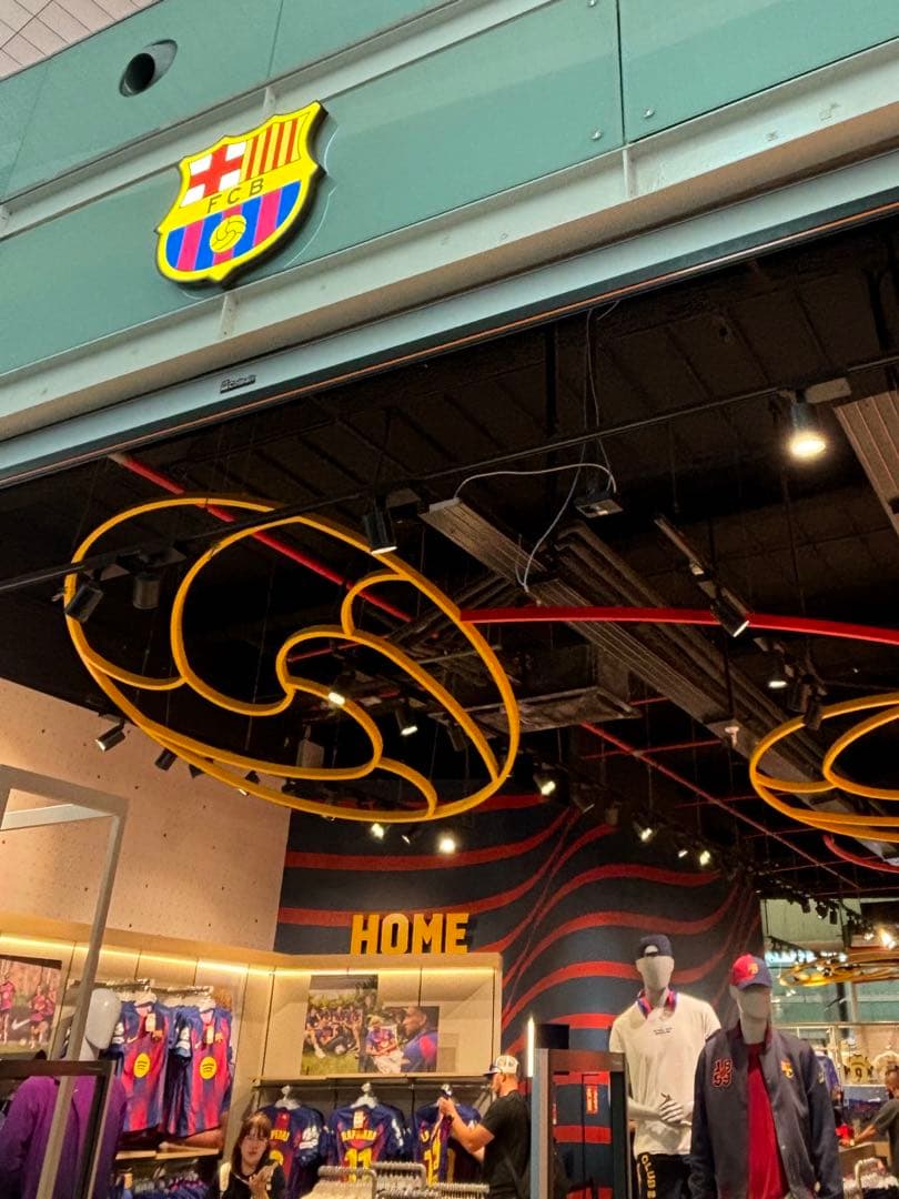 【希少・バルセロナ現地購入】ラミンヤマル オーセンティックユニフォーム 正規品