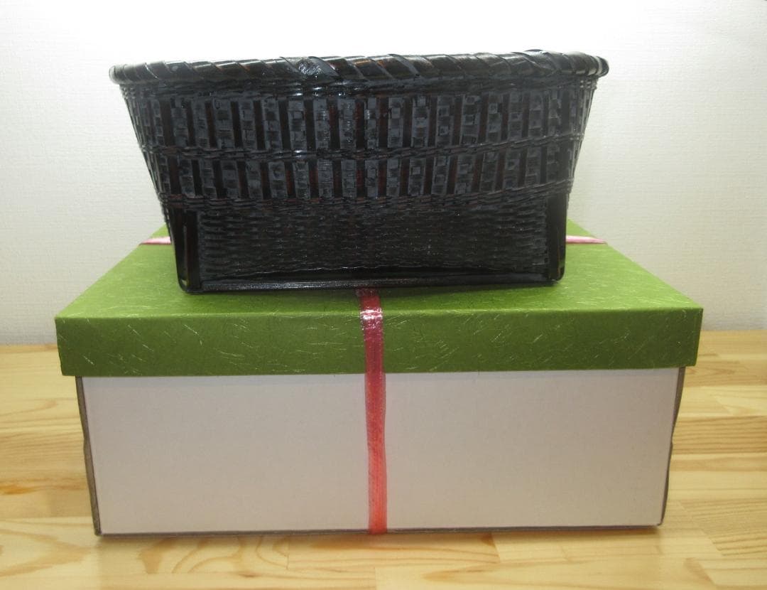 送料込【逢絢亭・新品】茶道具 水屋道具 炭斗 風炉用 細竹 染竹 木製 紙箱入り