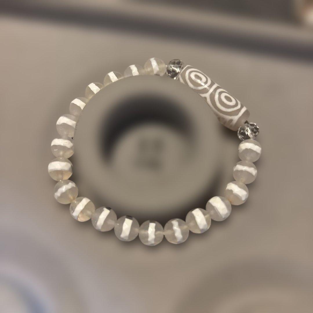 守ってくれる！老玉髄白天珠、龍眼天珠、線天珠たん！すごい！