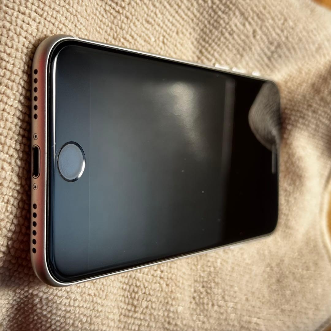 Apple iPhone SE 第2世代 64GB ホワイト SIMフリー