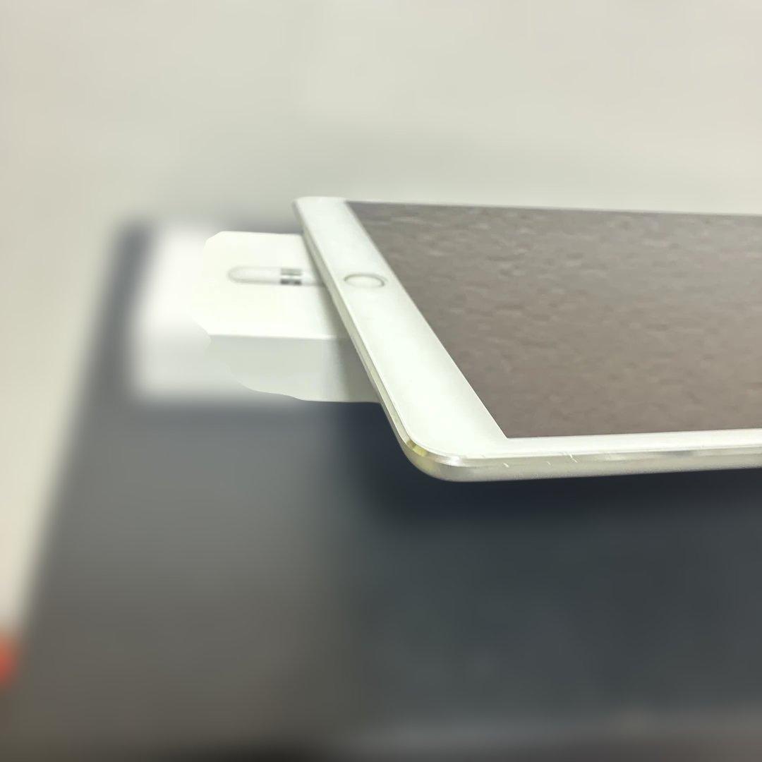 ジャンク★iPad Pro 10.5インチ 256GB/Appleペンシル付き