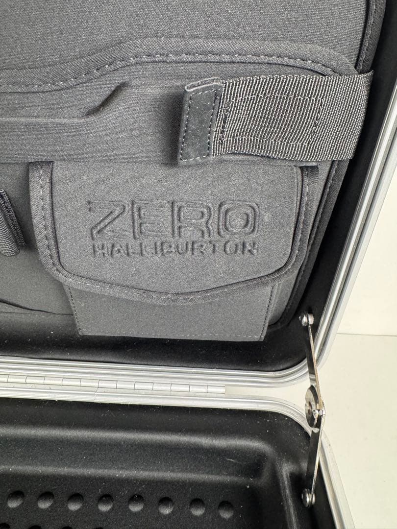 ゼロハリバートン　アルミ製アタッシュケース　現状