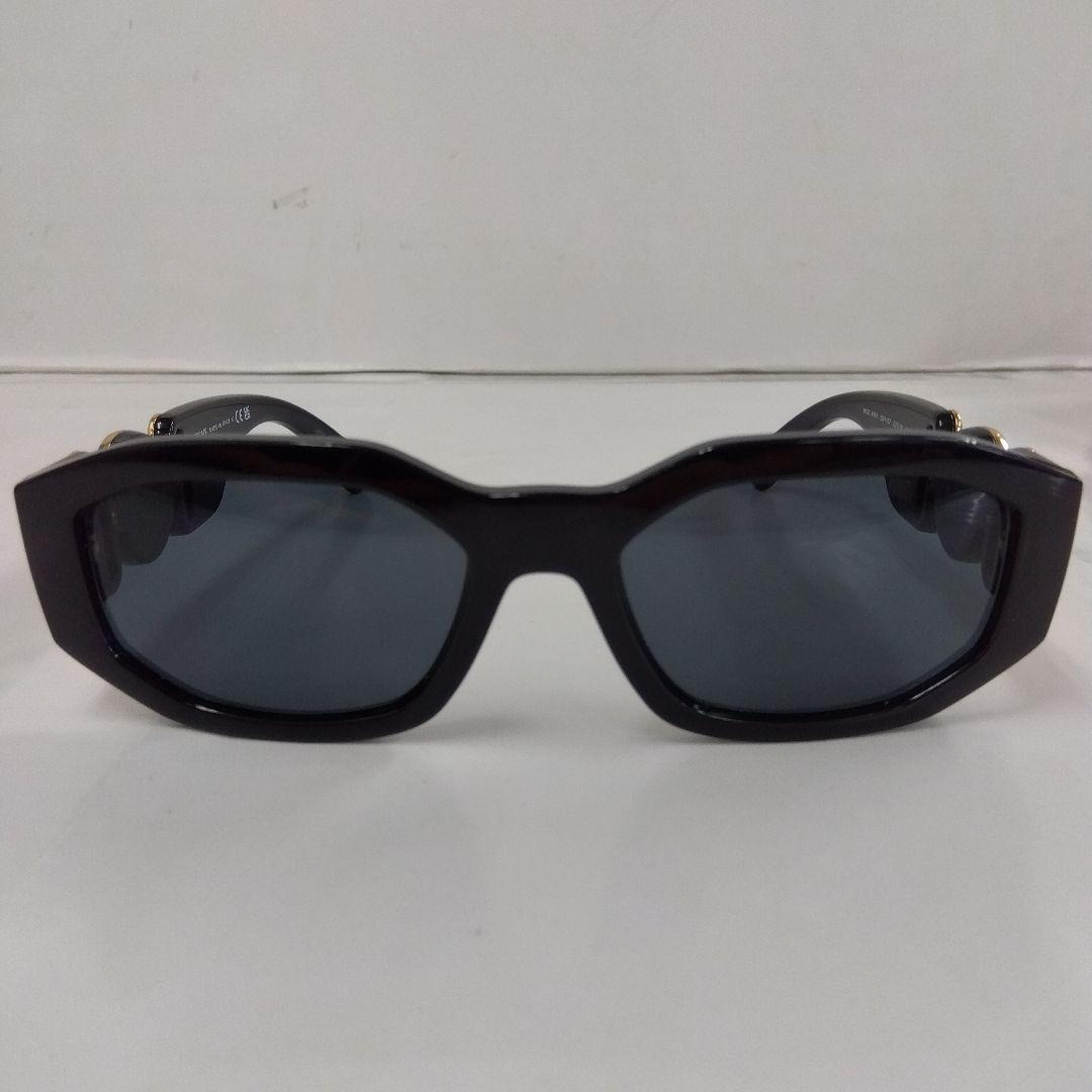 KG1 ヴェルサーチ 極美品 メデューサ サングラス 男女兼用 ケース付き