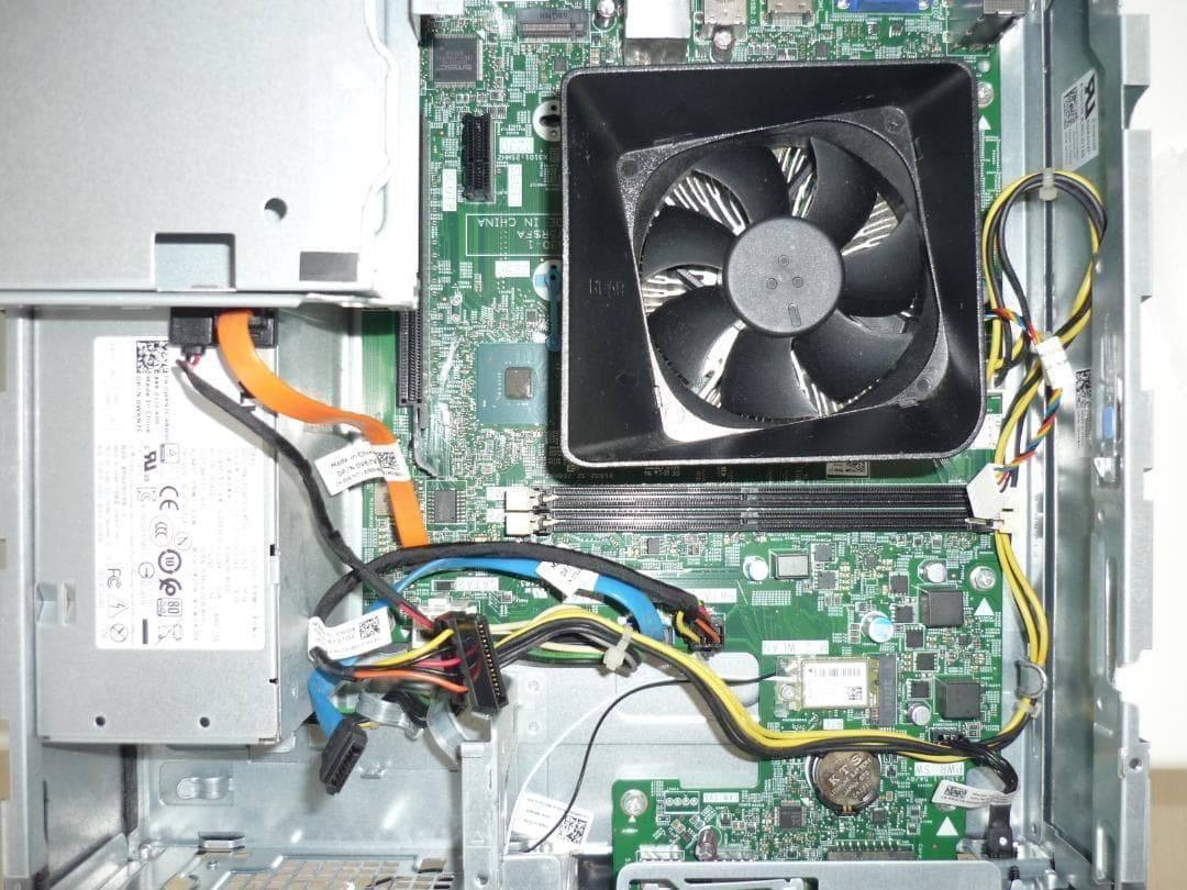 DELL VOSTRO3470 第8世代i5-8500/メモリなし/HDDなし