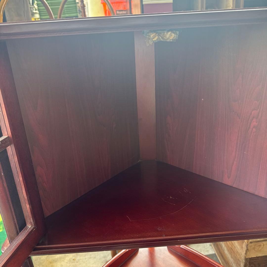 アンティーク　木製キャビネット 2段式 ガラス扉付き