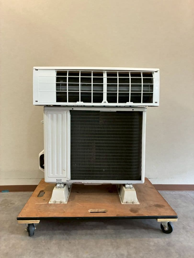 1972 パナソニック【CS-220DFL-W】2020年 6畳 エアコン 中古