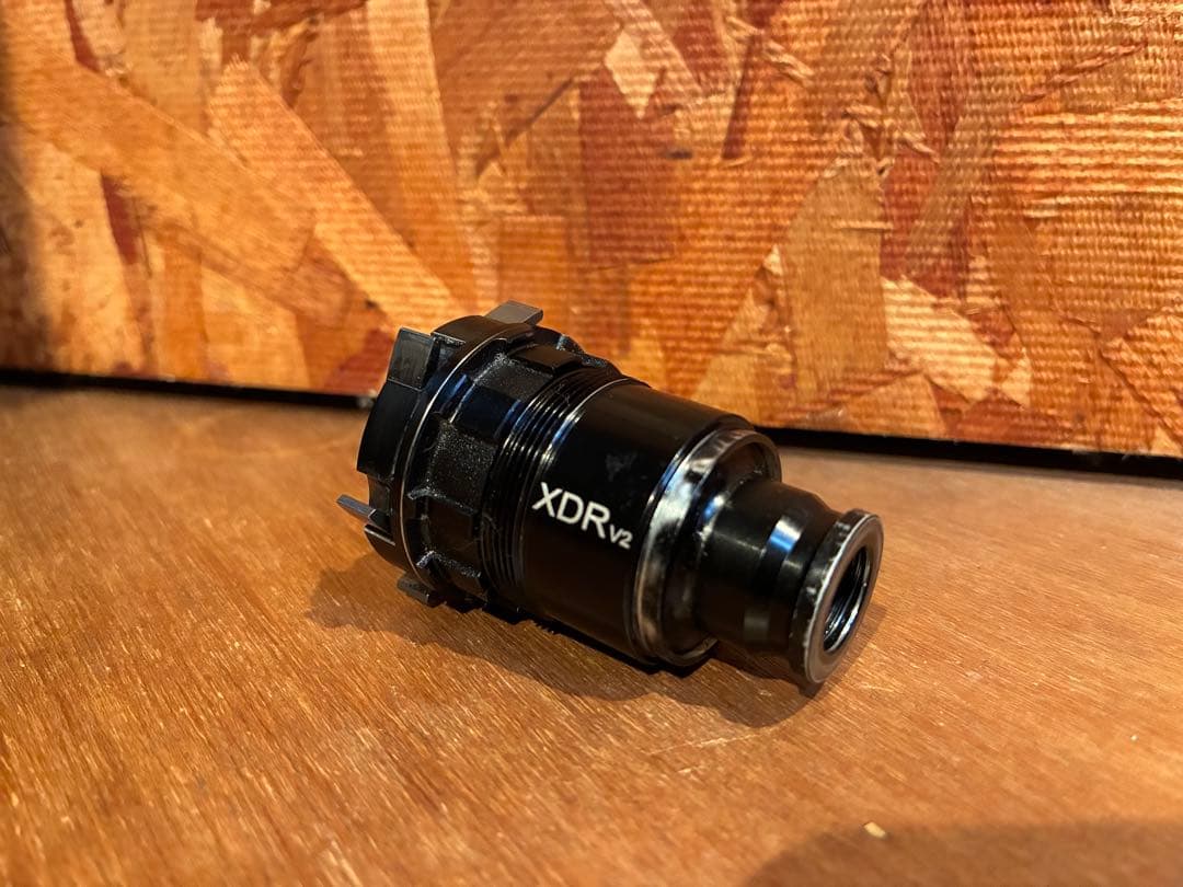 LUN HYPER 2023 XDRフリーボディ　ルンハイパー　中古美品