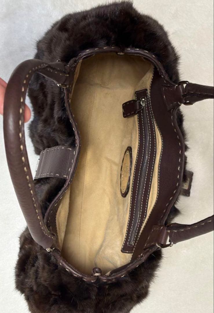n*n様 FENDI フェンディ ハンド　バック　ミンクファーバッグ セレリア