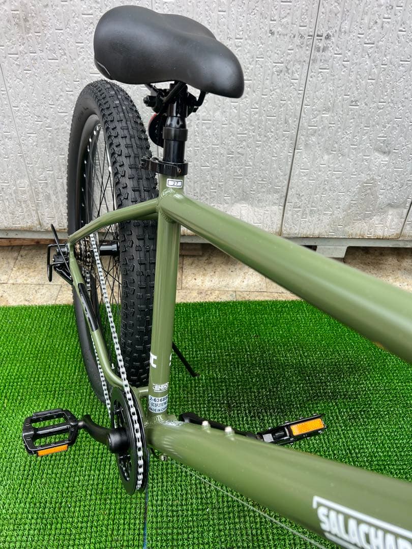 ST SALACHAR ファットバイク　27.5インチ 7変速
