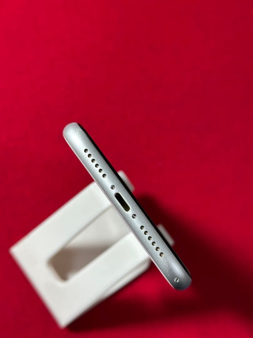 【7324】iPhone XR ホワイト128GB sim フリー