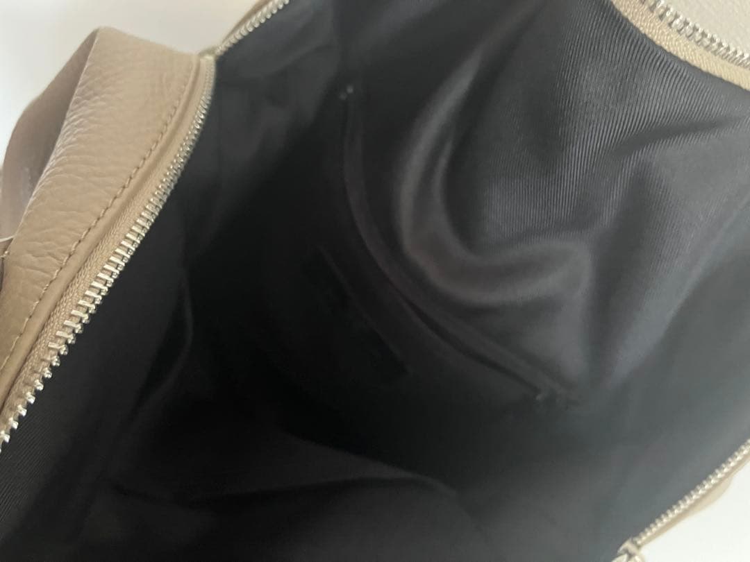 イタリア製ミレッラフィレンツェ グレー レザー ショルダーバッグ