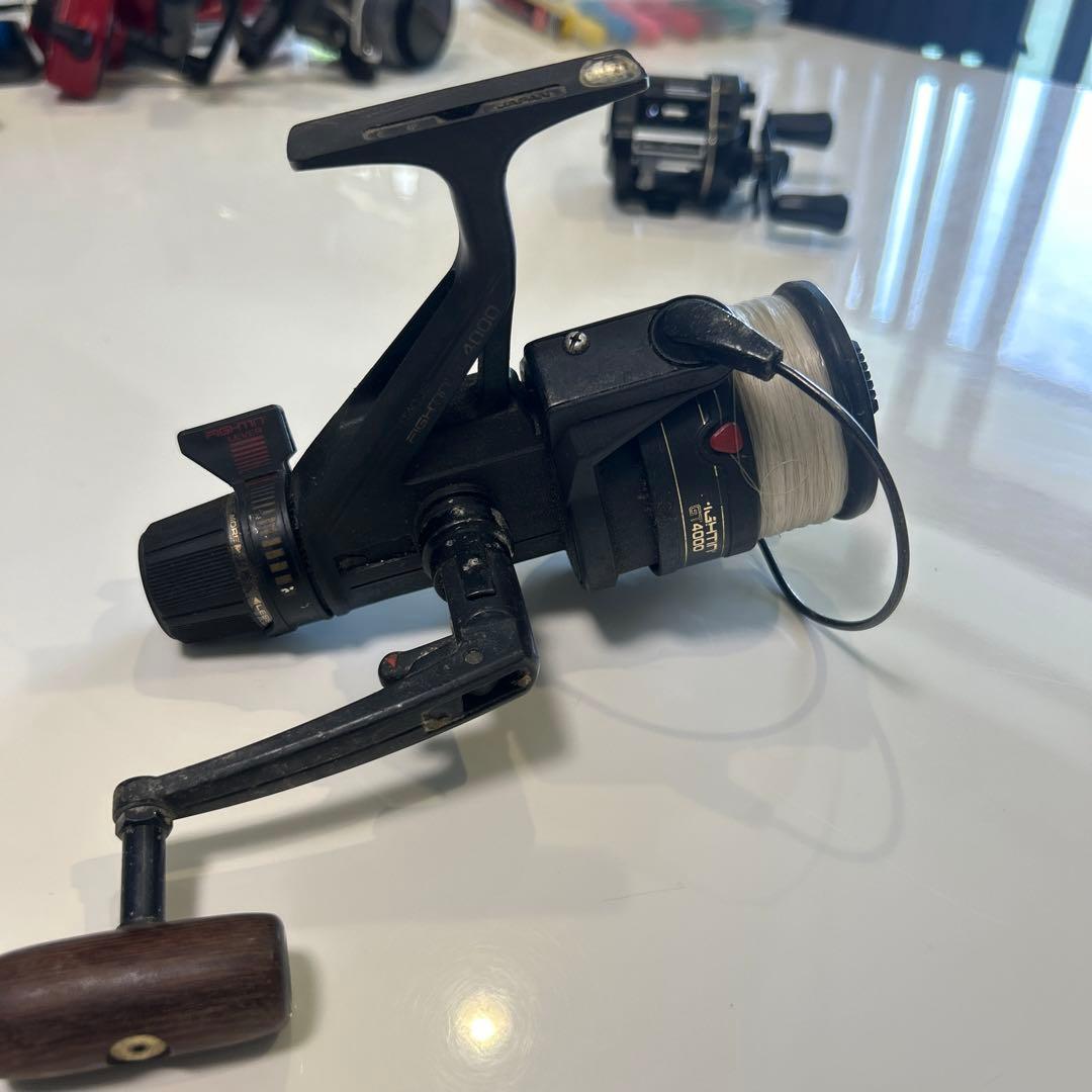 リール SIMANO DAIWA MADE IN JAPAN