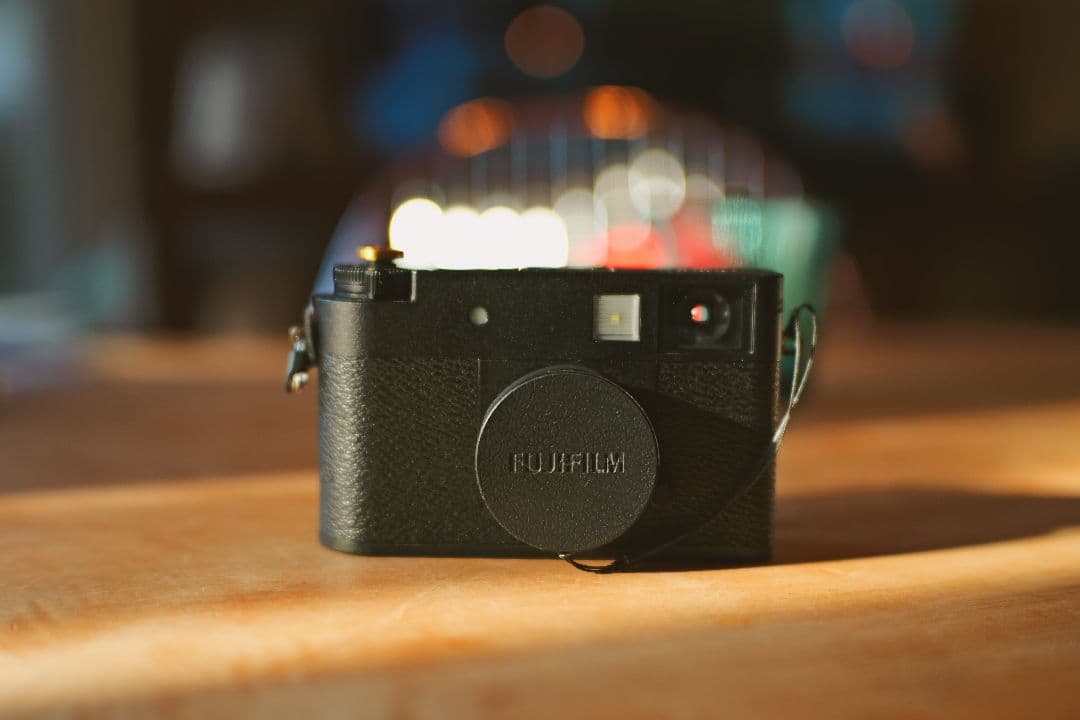 FUJIFILM X half ブラック スキンシール＋ソフトシャッターカスタム