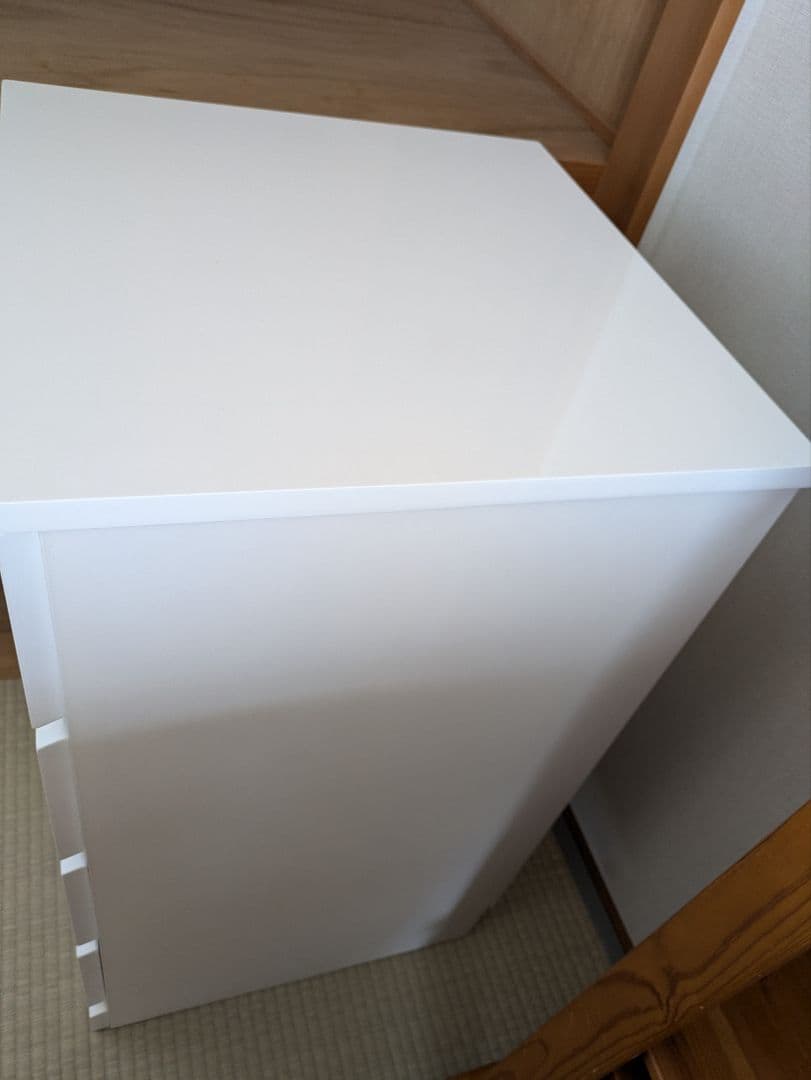 【美品】ホワイト 4段チェスト