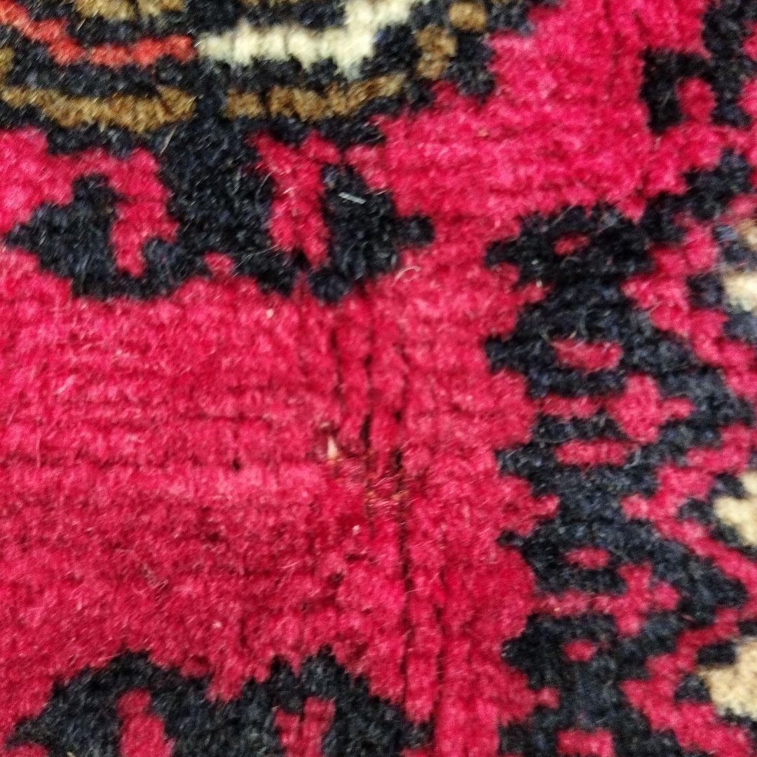 ※最終値下げ￥45,000→￥40,000【訳あり格安出品】ペルシャ絨毯