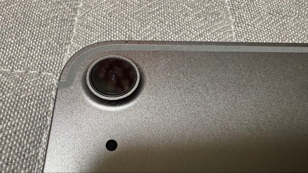 iPadAir本体 画面ひび割れフレーム曲がりあり