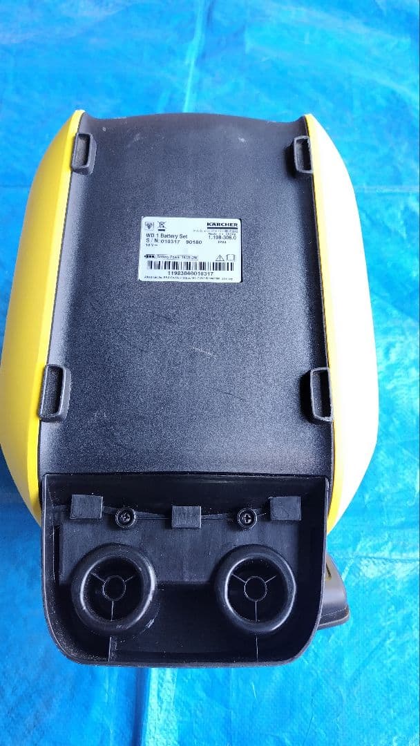 ケルヒャー乾式両用コードレスバキュームクリーナーWD1 清掃用具/掃除