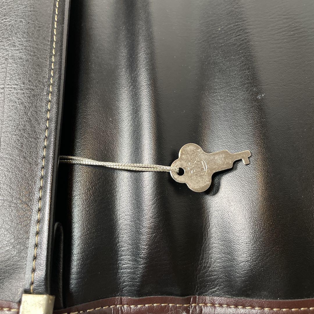 マスターピース　ビジネスバッグ　レザー　ブラック　黒　鍵付き