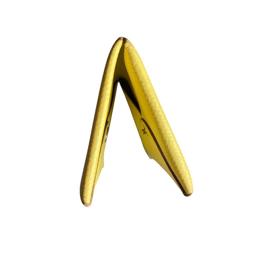 HERMES カルヴィ イエロー