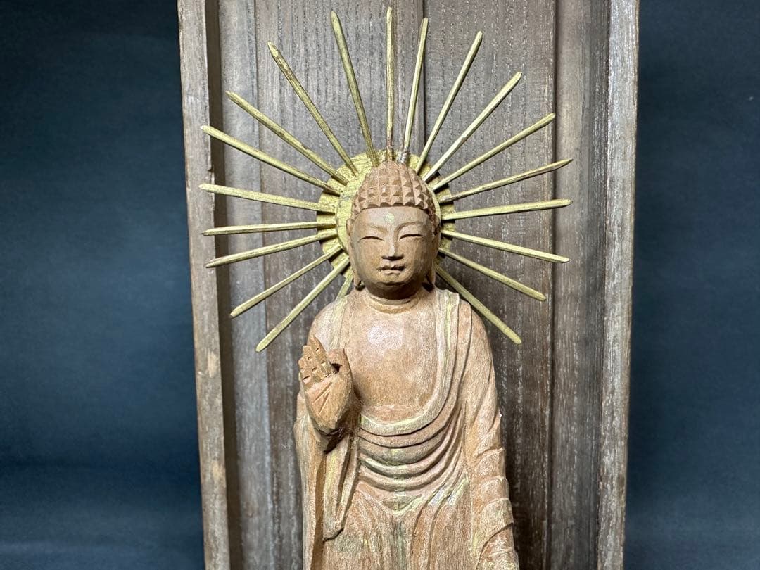 インド　白檀　木彫り　仏教美術　仏像 骨董 木像　木製　仏教　アンティー