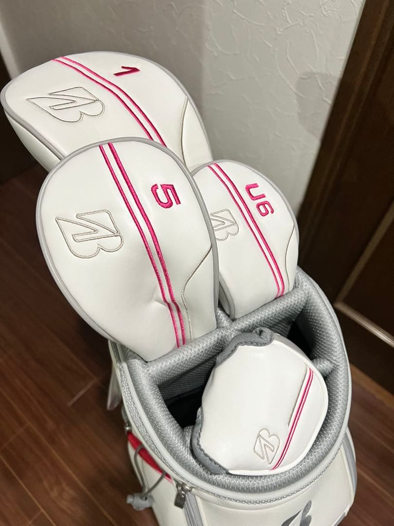 【新品未使用】ヘッドカバー付き★ブリヂストン キャディバッグ ホワイト/ピンク